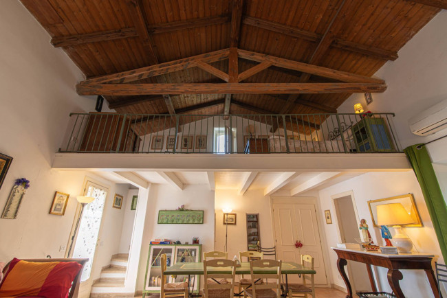 farmhouse for sale in San Donato Val di Comino