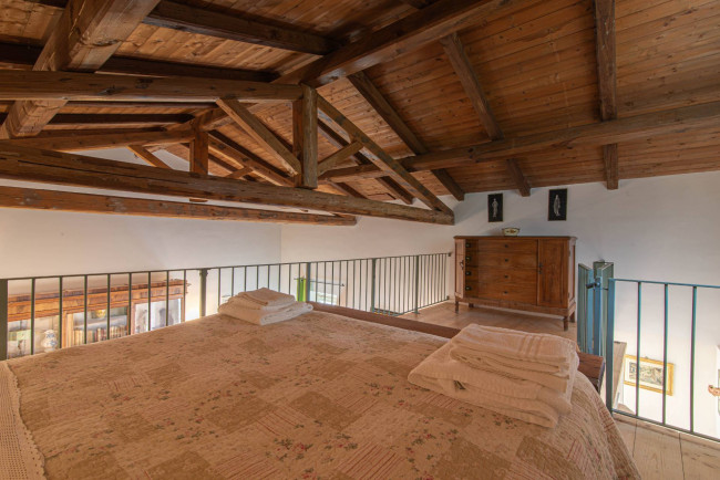 farmhouse for sale in San Donato Val di Comino