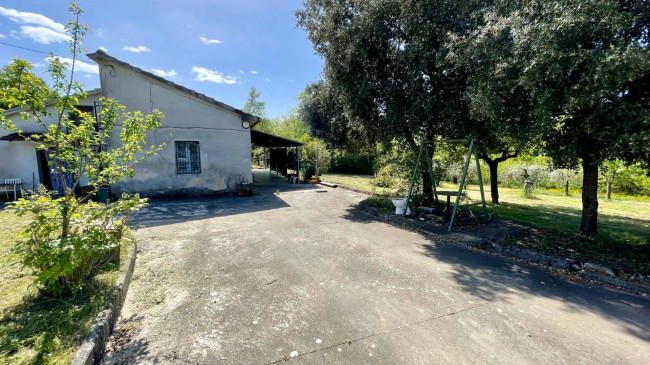 farmhouse for sale in Colfelice