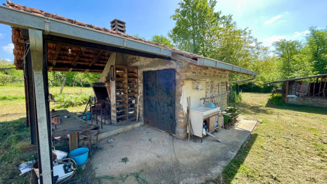 farmhouse for sale in Colfelice