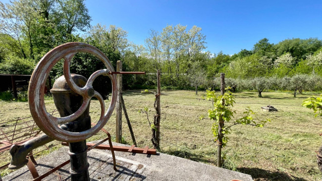 farmhouse for sale in Colfelice