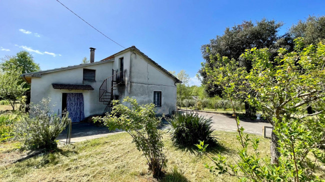 farmhouse for sale in Colfelice