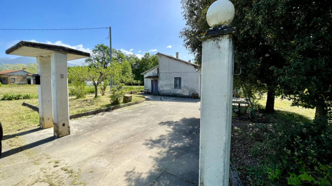 farmhouse for sale in Colfelice