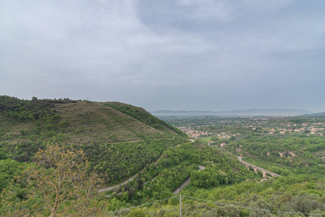 typical historical house for sale in Fontana Liri