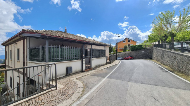 Casa semi-indipendente in vendita a Santopadre (FR)