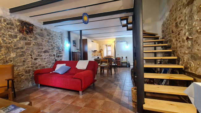Palazzo storico in vendita a Prossedi