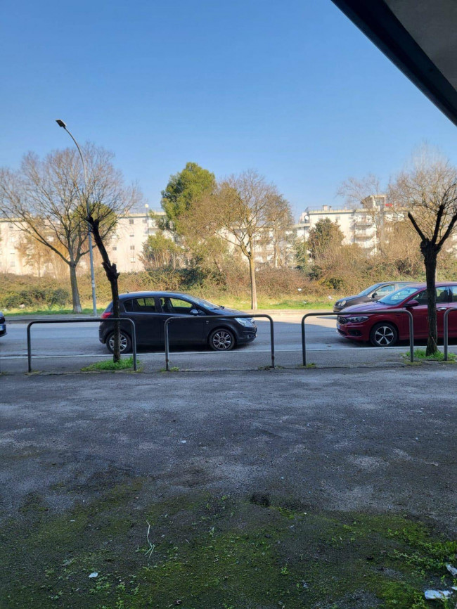 Locale commerciale in vendita a Cassino