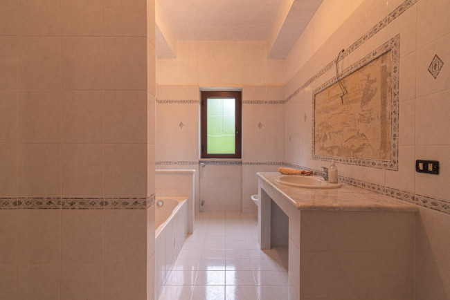 semi-detached villa for sale in Roccasecca
