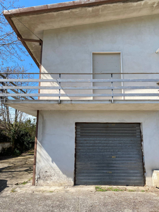 detached house for sale in Arce