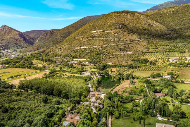 Turistico-alberghiero in affitto/vendita a Castrocielo