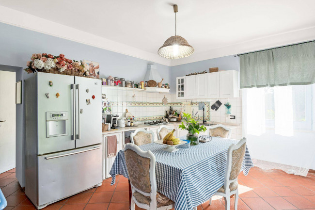 Casale di campagna in vendita a Pignataro Interamna
