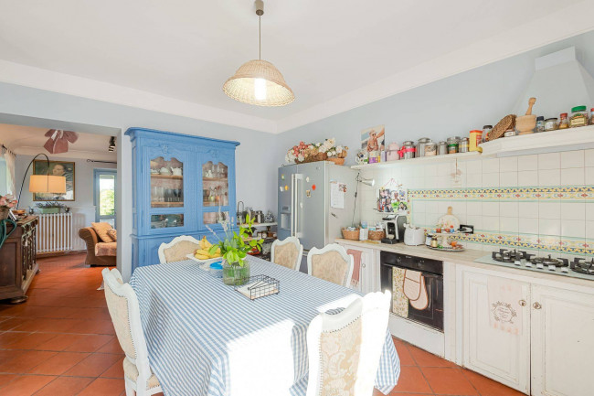 Casale di campagna in vendita a Pignataro Interamna