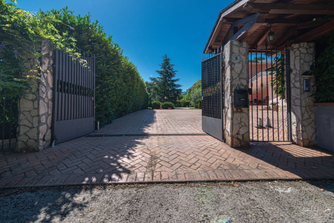 Villa for sale in Gavignano