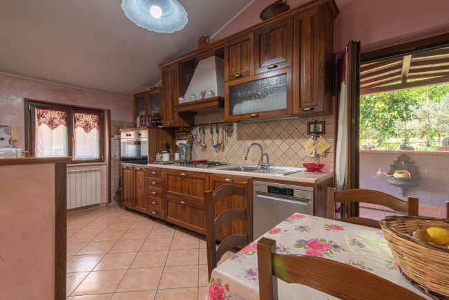 Villa for sale in Gavignano