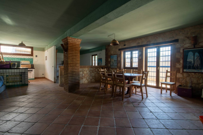 Villa in vendita a Priverno
