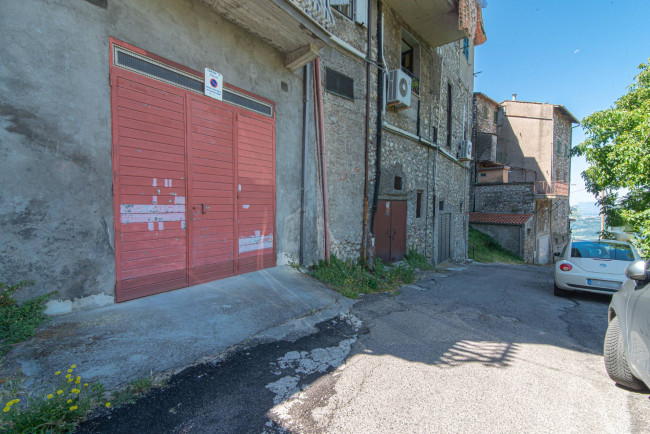 Palazzo intero stabile in vendita a Piglio