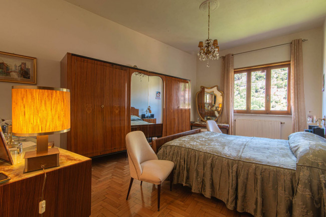 Palazzo intero stabile in vendita a Piglio