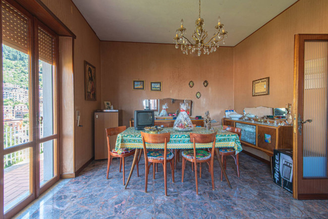 Palazzo intero stabile in vendita a Piglio