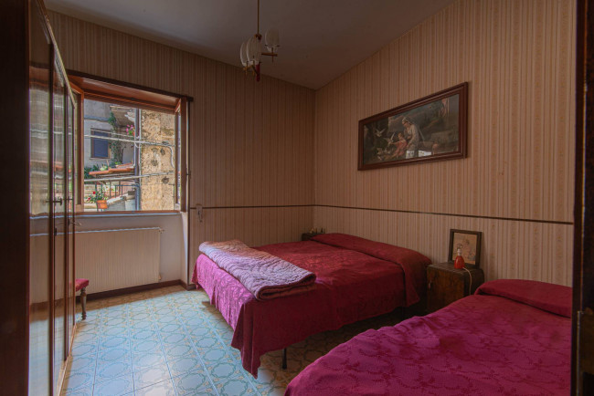 Palazzo intero stabile in vendita a Piglio