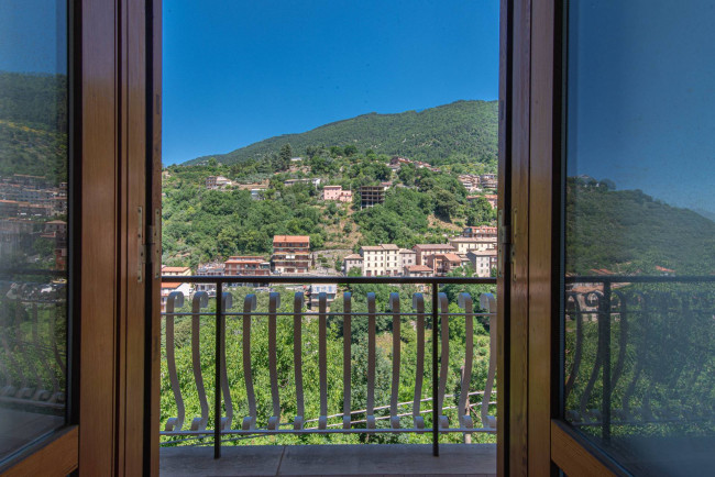 Palazzo intero stabile in vendita a Piglio