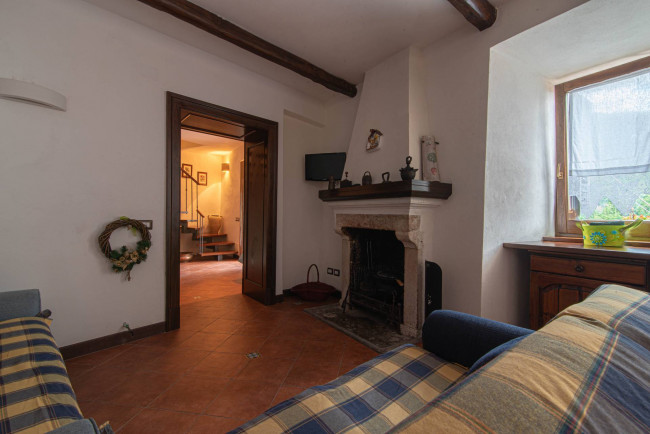 Palazzo storico in vendita a San Donato Val di Comino
