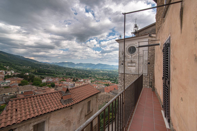 Palazzo storico in vendita a San Donato Val di Comino