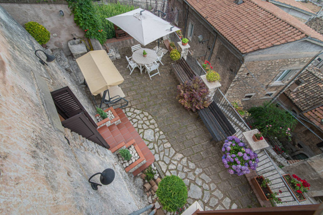 Palazzo storico in vendita a San Donato Val di Comino