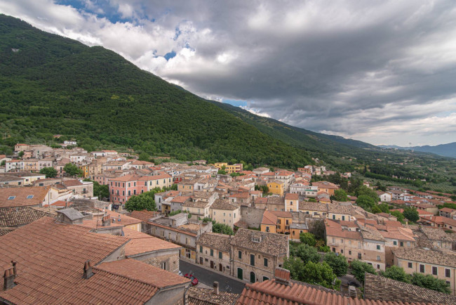 Palazzo storico in vendita a San Donato Val di Comino