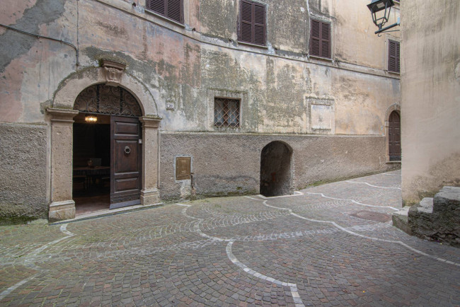 Palazzo storico in vendita a Trivigliano