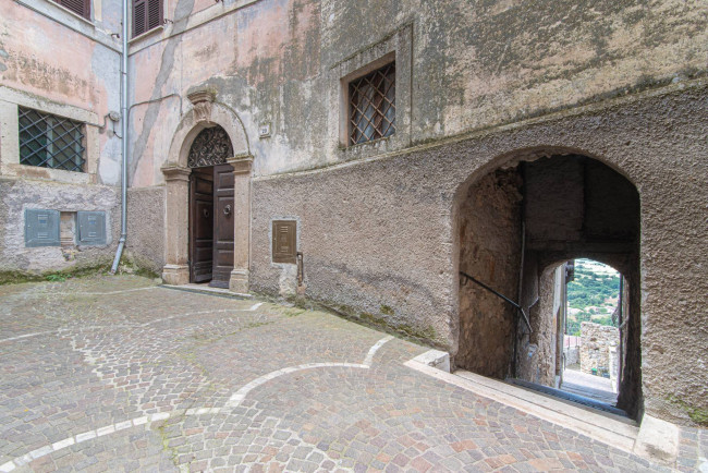 Palazzo storico in vendita a Trivigliano