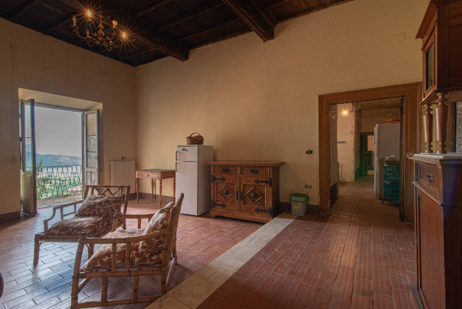Palazzo storico in vendita a Trivigliano