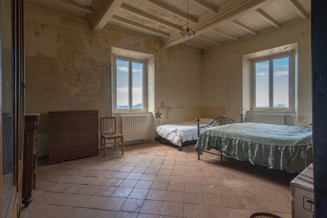 Palazzo storico in vendita a Trivigliano