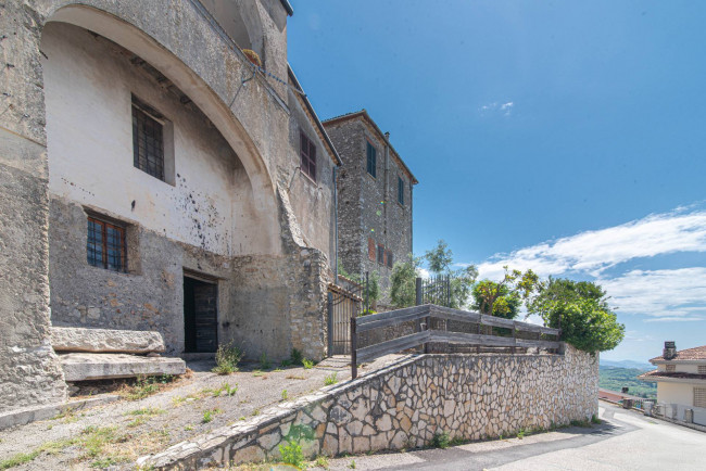 Palazzo storico in vendita a Trivigliano