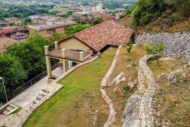 Abitazioni tipiche storiche in vendita a Arce