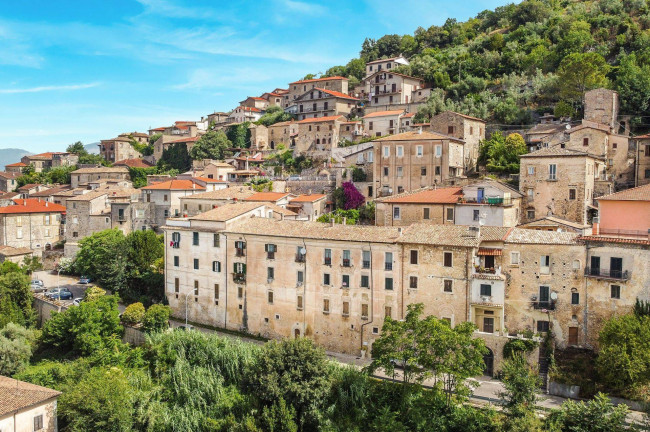 Abitazioni tipiche storiche in vendita a Arce