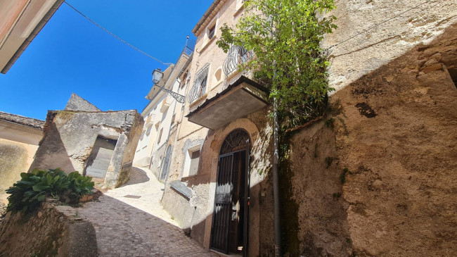 Palazzo storico in vendita a Alvito