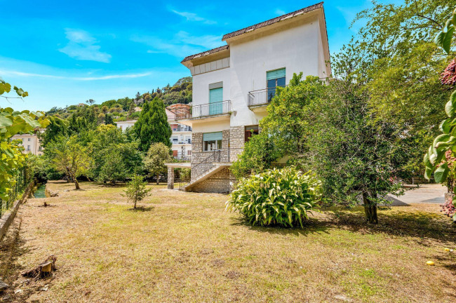 Villa for sale in Cassino