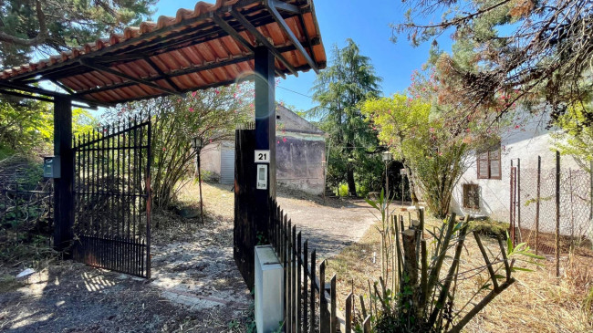 detached house for sale in Rocca d'Arce