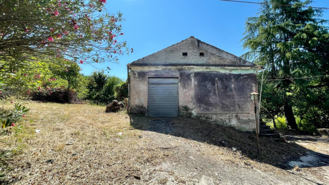 detached house for sale in Rocca d'Arce