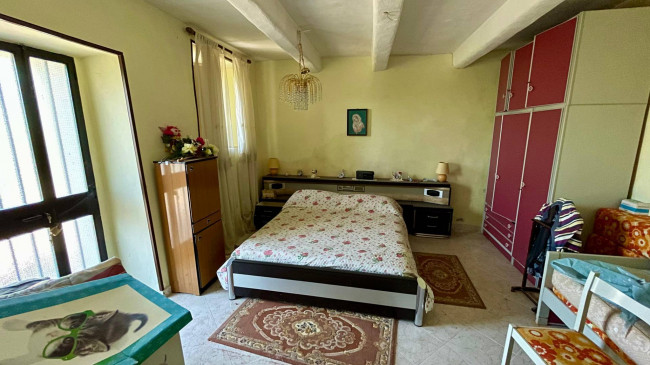 detached house for sale in Rocca d'Arce
