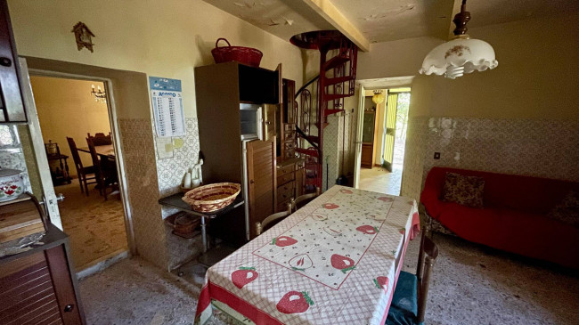 detached house for sale in Rocca d'Arce
