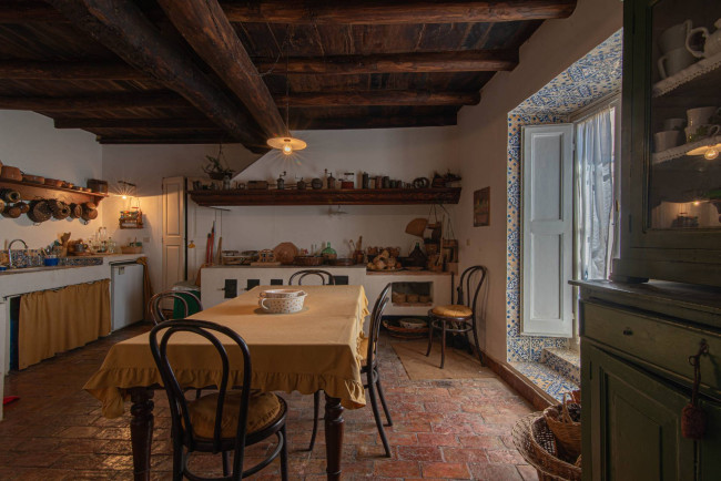 typical historical house for sale in Arpino