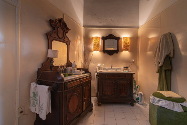 typical historical house for sale in Arpino
