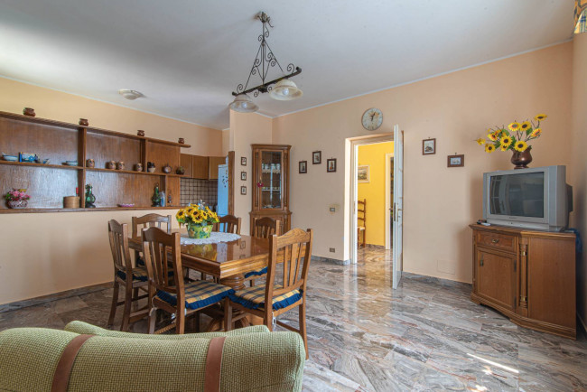 Villa for sale in Pescosolido