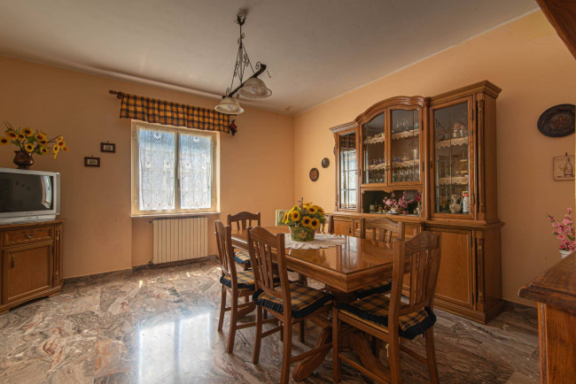 Villa for sale in Pescosolido