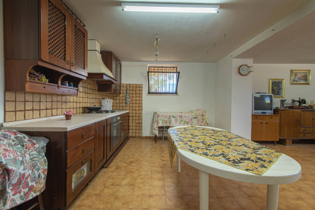 Villa for sale in Pescosolido
