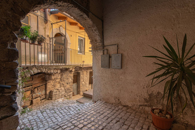 Palazzo storico in vendita a Prossedi