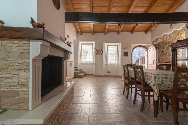 Palazzo storico in vendita a Prossedi