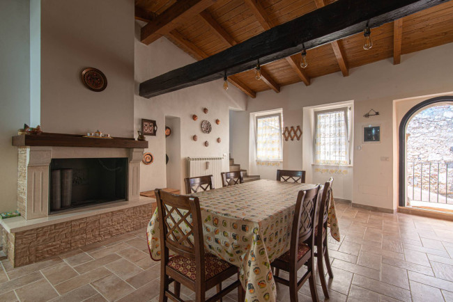 Palazzo storico in vendita a Prossedi