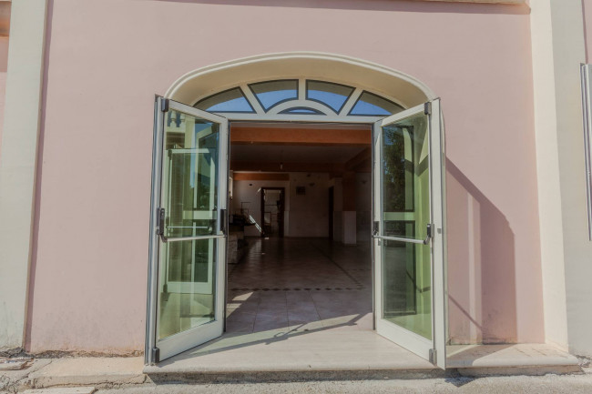 Villa bifamiliare in vendita a San Giovanni Incarico